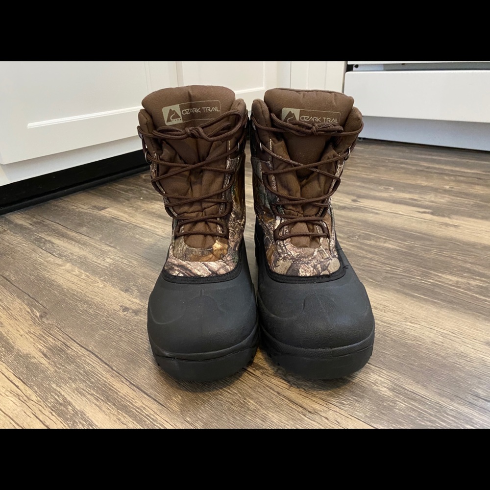 Ozark Trail boots